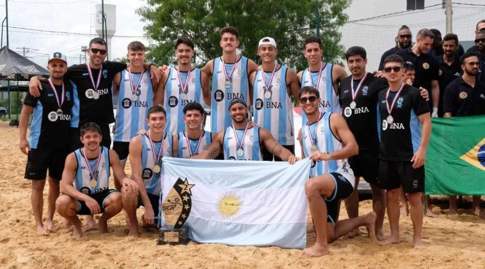 Beach handball: con rionegrinos en el equipo Argentina clasificó al Mundial