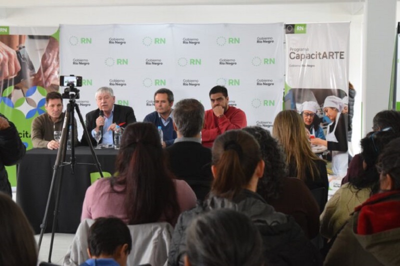 Cortés participó del lanzamiento de CapacitArte: un programa integral para transformar vidas desde el trabajo, el deporte y la cultura