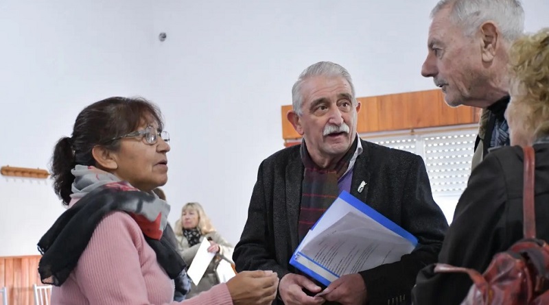 Empezaron a cobrar el piso mínimo los retirados y pensionados de la Policía