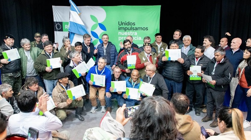 Río Negro reconoció a soldados continentales de Malvinas en El Bolsón