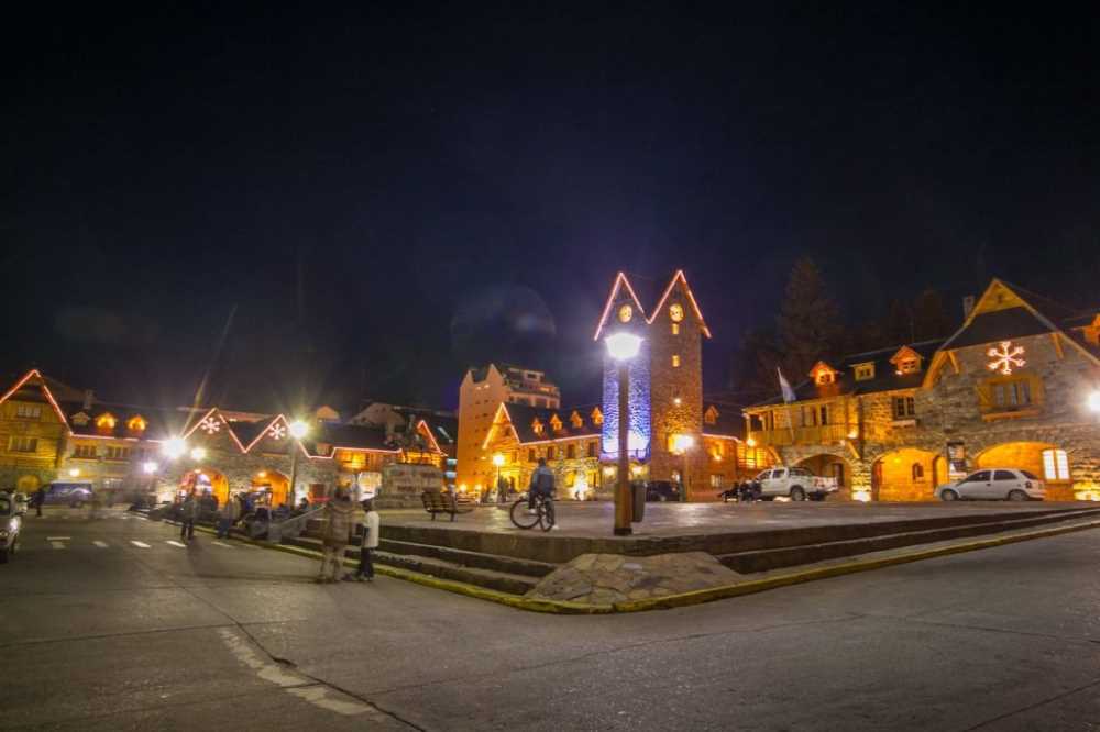 Con nieve y los cerros abiertos, Bariloche vivirá un fin de semana largo único