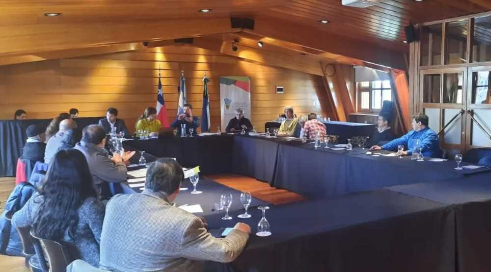 El Corredor Bioceánico organizo la Jornada de Transporte Terrestre Turístico Binacional