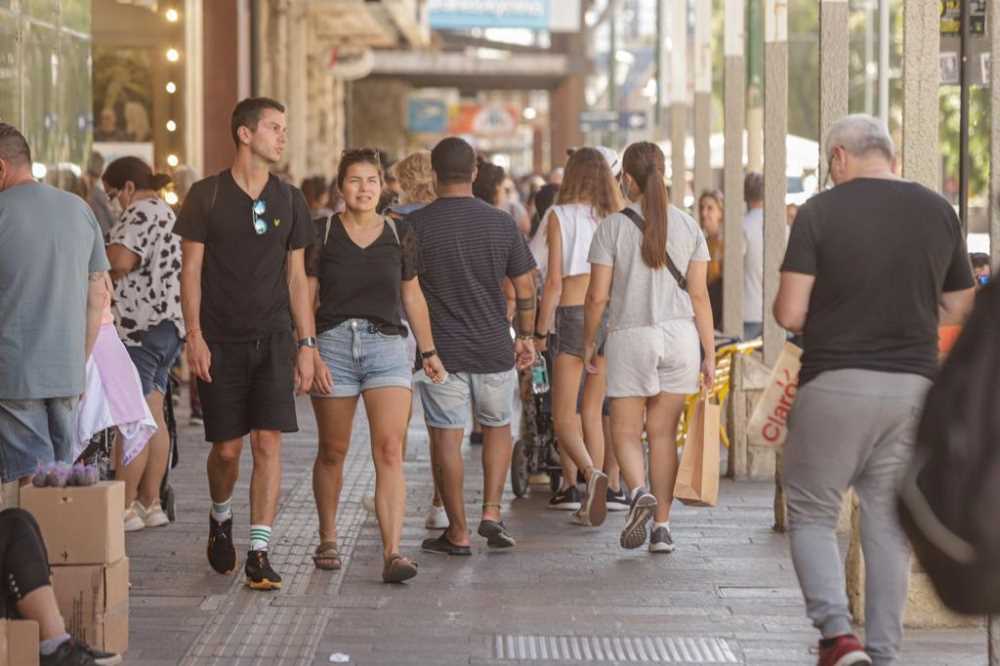 Recuerdan recomendaciones a turistas sobre cómo evitar estafas