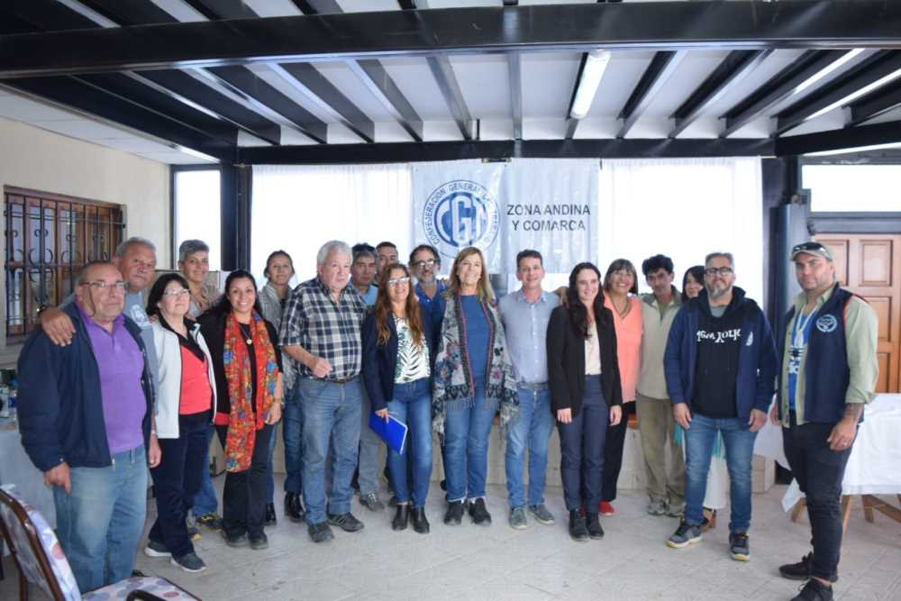 En reunión con Horne, la conducción de la CGT Andina planteó la dificultad acceso a la tierra y la vivienda para los trabajadores
