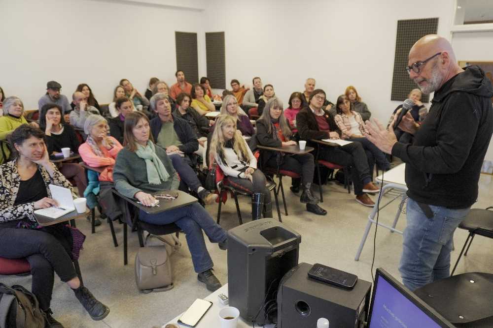 Javier Grosman cerró el ciclo de charlas MUTEC  