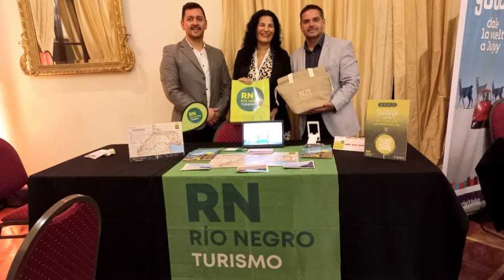 Río Negro reinserta sus productos turísticos en el mercado de Salta