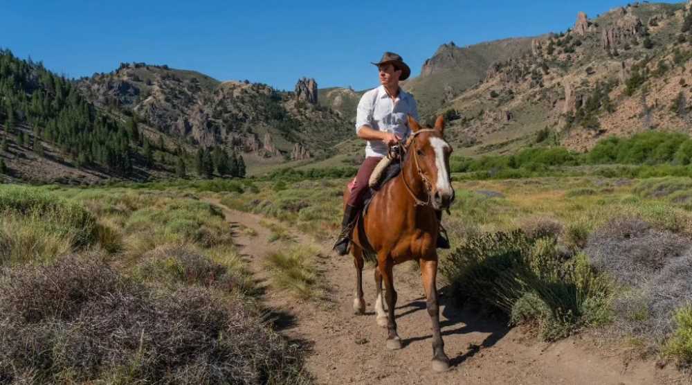 Río Negro busca atraer turistas del norte para que nos visiten todo el año