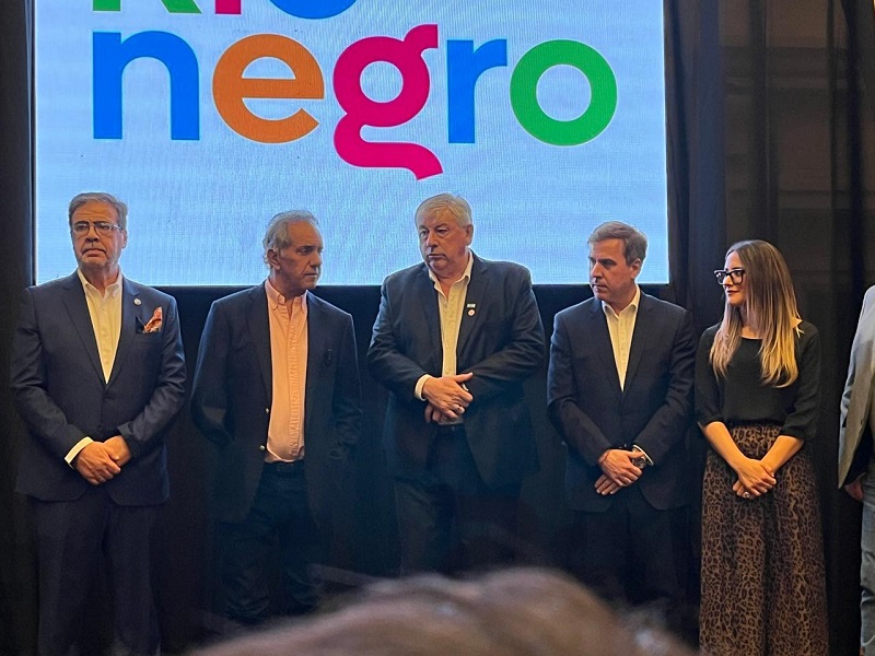 Cortés participó de la presentación de la temporada de invierno 2025 de Río Negro en Buenos Aires: Nieve, naturaleza y aventura desde la cordillera