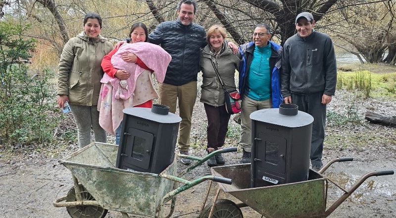 Más de 360 familias recibieron leña para afrontar las bajas temperaturas
