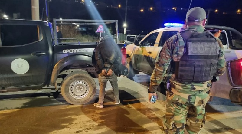La Policía detuvo a un hombre con un arma de fuego en Bariloche