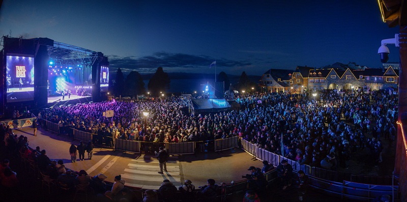 Walter Cortés encabezó la apertura oficial de la Fiesta Nacional de la Nieve junto al gobernador Weretilneck