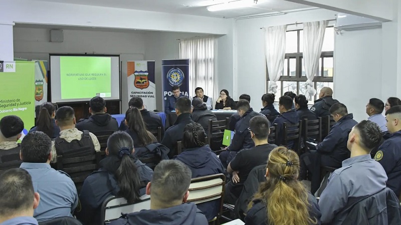 El Juzgado de Faltas de Tránsito refuerza la formación de la Policía