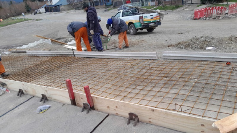 La Municipalidad avanza con la obra del puente en las 150 Viviendas para mejorar la conectividad urbana