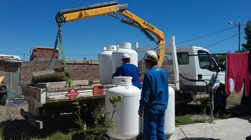 Más de 900 familias rionegrinas ya cuentan con garrafones nuevos