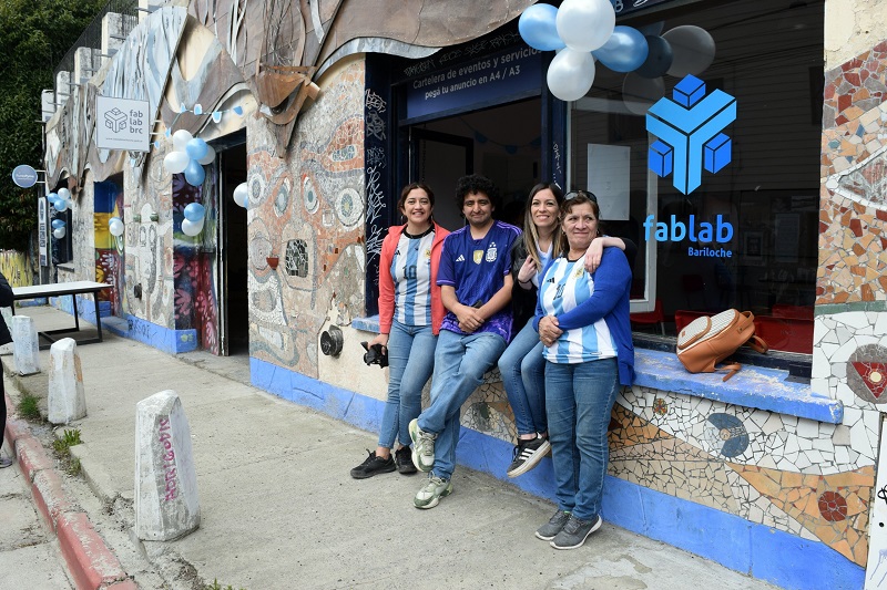 Una década de creatividad: el Fab Lab Bariloche celebró sus 10 años con una gran fiesta comunitaria