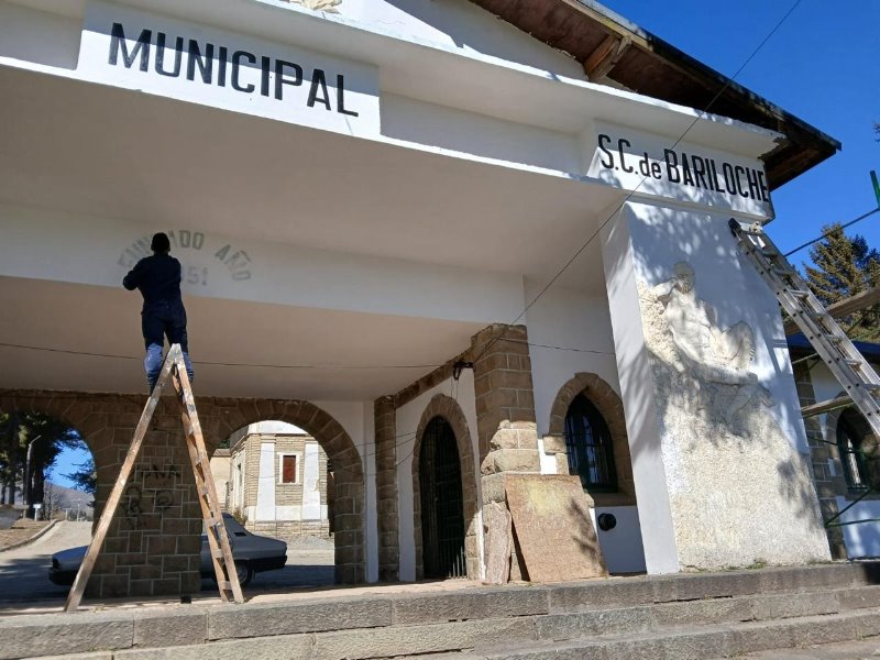 Invitan a regularizar deudas y realizar tareas de mantenimiento en el Cementerio Municipal