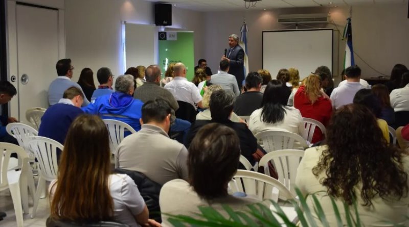 Salud refuerza su compromiso de calidad con la red de 36 hospitales
