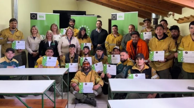 Zona Andina: capacitan al SPLIF sobre Apeo Dirigido en Bosques Incendiados