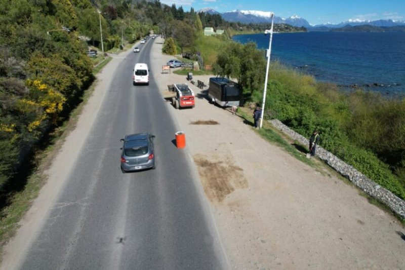 Avanza el plan municipal de reparación de Bustillo con obras clave en las banquinas