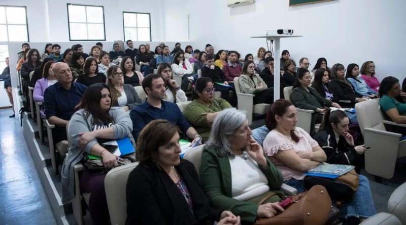 Río Negro capacita a sus agentes sobre administración en Salud Pública