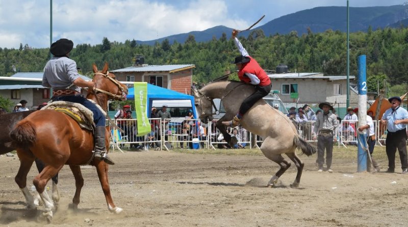 El Campeonato Rionegrino de Jineteadas llega a El Bolsón