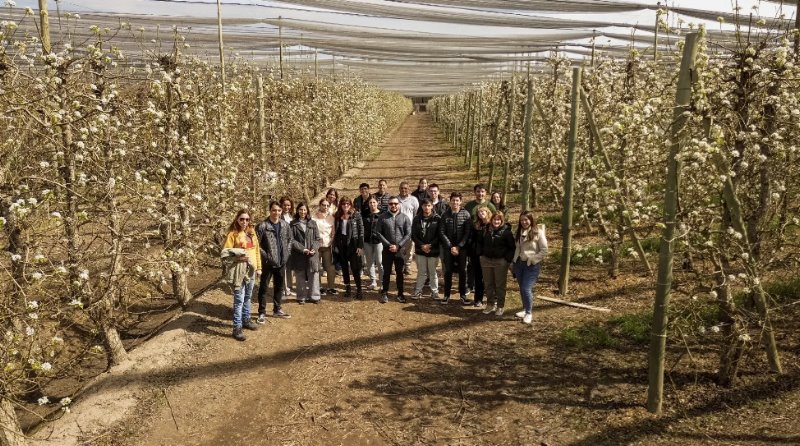 Jóvenes rionegrinos presentes en la Semana de Integración Federal del CFI