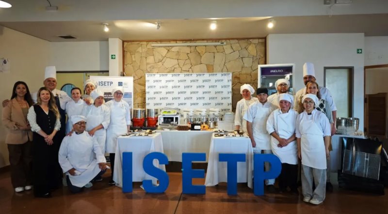 Formación técnica y un aula taller de chocolatería de primer nivel