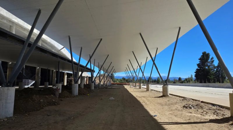 Bariloche: avanza a buen ritmo la construcción de nueva terminal de ómnibus